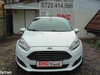 Second-hand Ford Fiesta Titanium 100 CP (73 kW) 2016 Culoarealb