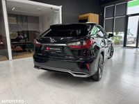 Second-hand Lexus RX450h Luxury Line 313 CP (230 kW) 2018 Culoarenegru SUV