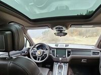 second-hand Porsche Macan Standard