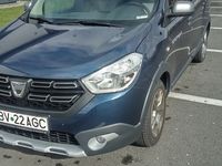 second-hand Dacia Lodgy Stepway 1.6 benzina 95500 km an 2019, 7 locuri