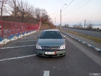 second-hand Opel Vectra c anul 2003 motor 2.0dtl diesel consum 5% recent adusa stare impecabila