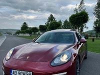 Second-hand Porsche Panamera 330 CP (242 kW) 2016 Culoarealte culori Hatchback