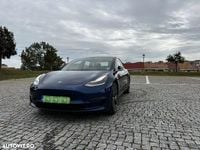 Second-hand Tesla Model 3 254 kW (346 CP) 2019 Culoarealbastru Berlinǎ