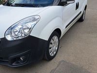 Second-hand Opel Combo 120 CP (88 kW) 2017 Alb Monovolum