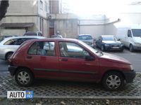 Second-hand Renault Clio 60 CP (44 kW) 1985 Rosu Hatchback