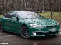 Second-hand Tesla Model S 396 kW (539 CP) 2019 Culoareverde Hatchback