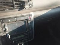 Second-hand VW Sharan 116 CP (85 kW) 2010 Monovolum