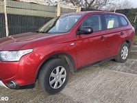 Second-hand Mitsubishi Outlander Invite+ 150 CP (110 kW) 2015 Culoarerosu SUV