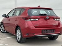 second-hand Toyota Auris Hybrid 