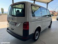 Second-hand VW Transporter Comfortline 102 CP (75 kW) 2016 Culoarealb Van