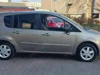 Second-hand Renault Grand Modus 111 CP (81 kW) 2010 Gri Monovolum