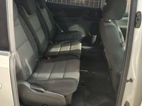 Second-hand VW Sharan 140 CP (102 kW) 2011 Monovolum