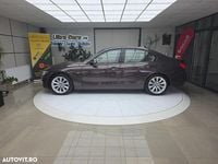 Second-hand BMW 320 Performance 184 CP (135 kW) 2012 Culoaremaro Berlinǎ
