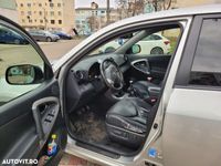 second-hand Toyota RAV4 2.2 D-4D Confort