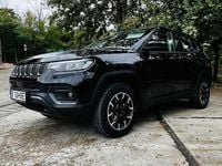 Second-hand Jeep Compass Trailhawk 240 CP (176 kW) 2022 Culoarenegru SUV