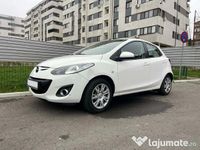 Second-hand Mazda 2 83 CP (61 kW) 2012 Alb Hatchback