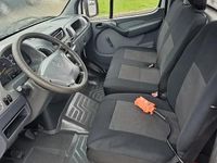 Second-hand Mercedes Sprinter 130 CP (95 kW) 2002 Van
