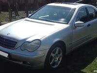 Second-hand Mercedes C180 143 CP (105 kW) 2002 Gri Berlinǎ
