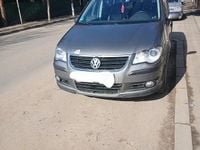 Second-hand VW Touran 170 CP (125 kW) 2009 Monovolum