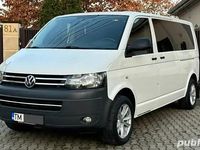 Second-hand VW Caravelle 140 CP (102 kW) 2014 Alb Monovolum