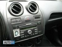 Second-hand Ford Fiesta 68 CP (50 kW) 2007 Verde Hatchback