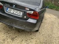 Second-hand BMW 320 164 CP (120 kW) 2006 Berlinǎ