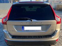 second-hand Volvo XC60 motor 2.4 D5 AWD Primul proprietar stare excelenta carte service la zi