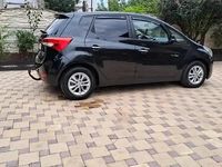 Second-hand Hyundai ix20 90 CP (66 kW) 2011 Negru Hatchback