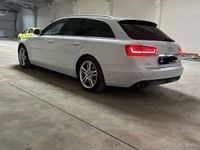 Second-hand Audi A6 Comfort 177 CP (130 kW) 2013 Culoarealb Break