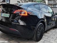 Second-hand Tesla Model Y 339 kW (462 CP) 2023 Culoarenegru SUV