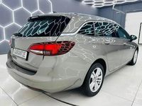 Second-hand Opel Astra Active 110 CP (80 kW) 2016 Culoareverde Break