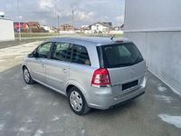 Second-hand Opel Zafira 130 CP (95 kW) 2009 Monovolum