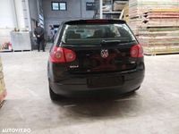 Second-hand VW Golf IV Trendline 75 CP (55 kW) 2006 Culoarenegru Hatchback