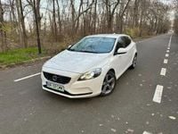 Second-hand Volvo V40 115 CP (84 kW) 2012 Hatchback
