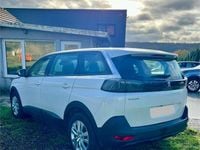 Second-hand Peugeot 5008 Active 130 CP (95 kW) 2021 Culoarealb SUV