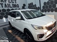 Second-hand Kia Carnival 204 CP (150 kW) 2018 Alb Monovolum