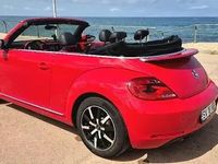 Second-hand VW Beetle 105 CP (77 kW) 2013 Rosu Hatchback