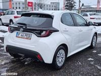 Second-hand Toyota Yaris Hybrid 92 CP (67 kW) 2021 Culoarealb Hatchback