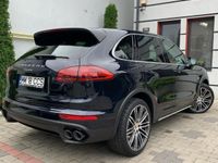 second-hand Porsche Cayenne 3.0 L