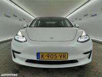 Second-hand Tesla Model 3 225 kW (306 CP) 2021 Culoarealb Berlinǎ