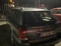 Second-hand Toyota Avensis 116 CP (85 kW) 2004 Gri Monovolum
