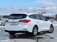 Second-hand Ford Focus Trend 95 CP (69 kW) 2020 Culoarealb Break