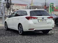 second-hand Toyota Auris Hybrid 