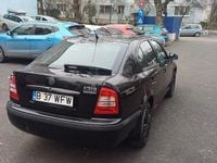 Second-hand Skoda Octavia 101 CP (74 kW) 2009 Culoarenegru Berlinǎ