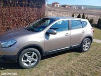 Second-hand Nissan Qashqai Acenta 130 CP (95 kW) 2012 Culoaremaro SUV