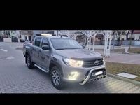 second-hand Toyota HiLux 2019