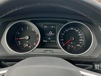 Second-hand VW Tiguan Life 150 CP (110 kW) 2022 Culoareverde SUV