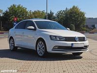 Second-hand VW Jetta Highline 170 CP (125 kW) 2013 Culoarealb Berlinǎ