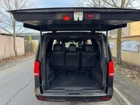 Second-hand Mercedes V250 190 CP (139 kW) 2017 Negru Monovolum