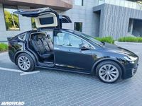 Second-hand Tesla Model X 450 kW (613 CP) 2018 Culoarenegru SUV